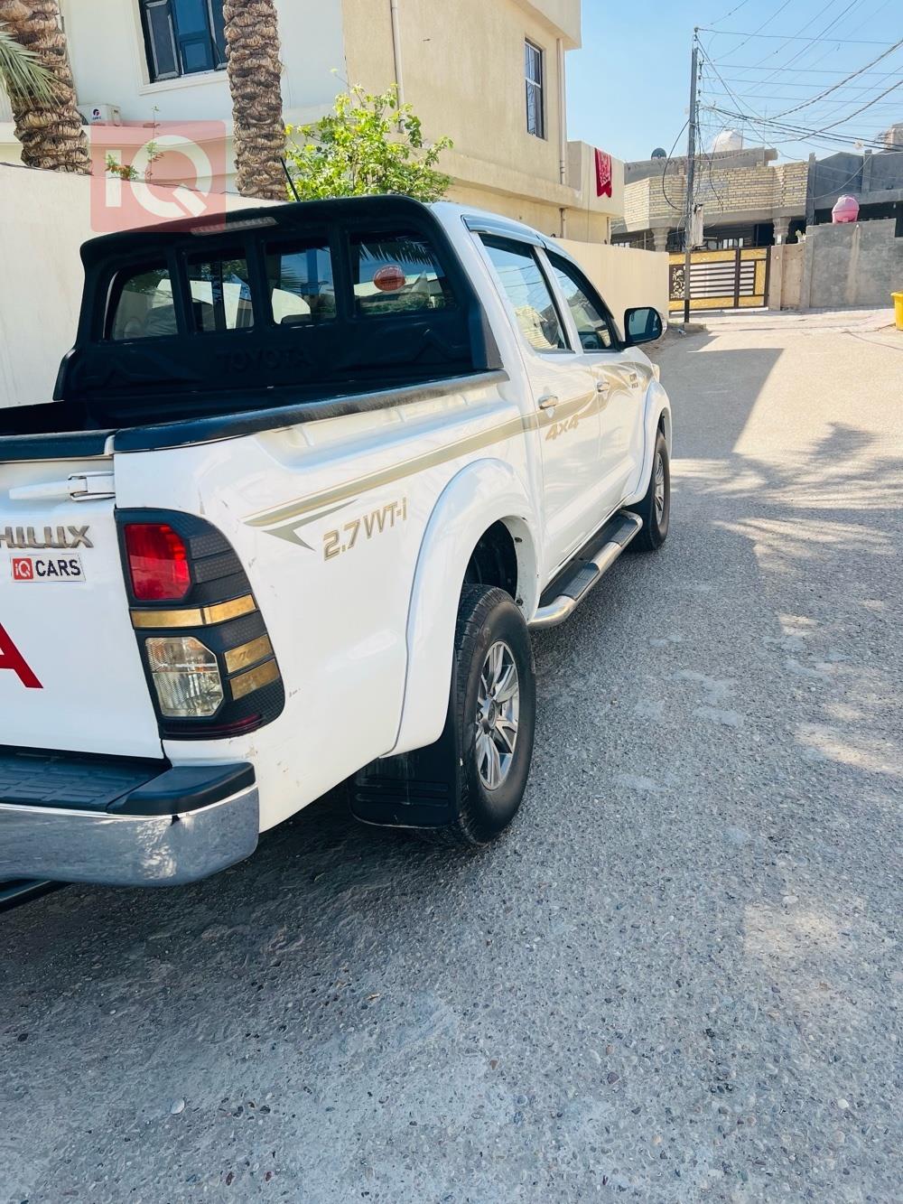 تويوتا هايلوكس